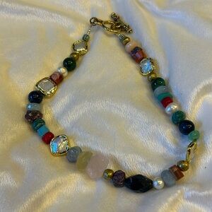 NEW women’s handbeaded choker necklace! Multicolored! Beautiful!